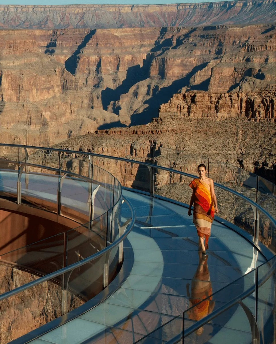 A model walking the Grand Canyon Skywalk, 2015